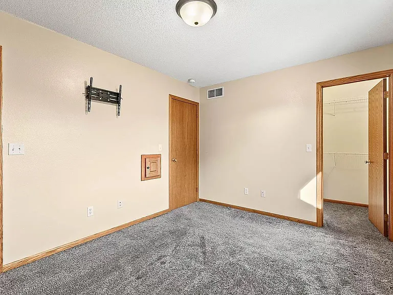 239 Sundance Rd — Photo 7