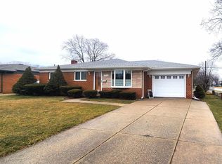 29814 Merrick Ave, Warren, MI 48092