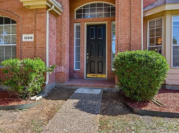 3rd image of 10316 Donley Dr