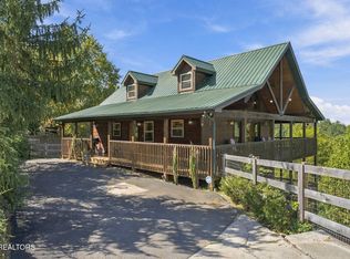 3248 Grouse Ridge Ln, Sevierville, TN 37862