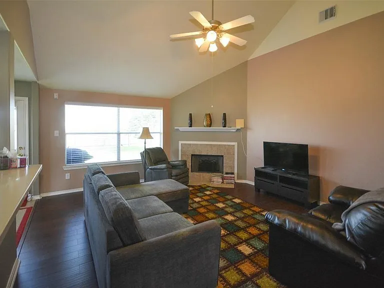 3008 Middletrace Ln — Photo 11