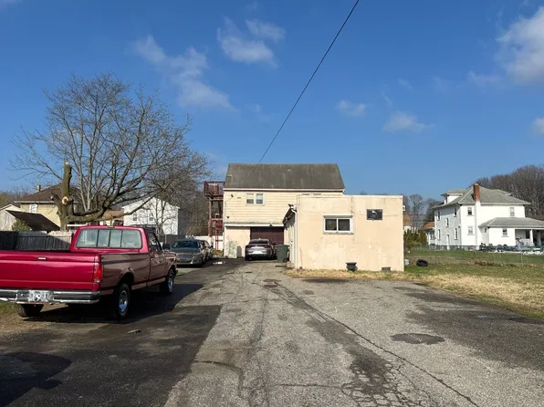 21 Warwick St, Glassboro, NJ 08028