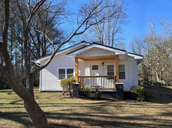 333 Cedar Dr, Commerce, GA 30529