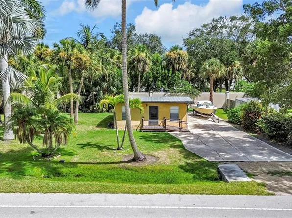 1931 Danford ST, NAPLES, FL 34112