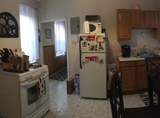 36 Charter St APT 4R, Boston, MA 02113