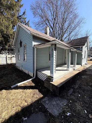 2708 7th Ave Photo 1