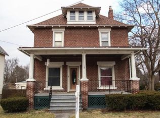 37 Clifton St, Manchester, NY 14504