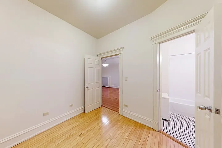 5533 S. Blackstone — Photo 19