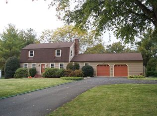 68 Walnut Hill Rd, Bethel, CT 06801