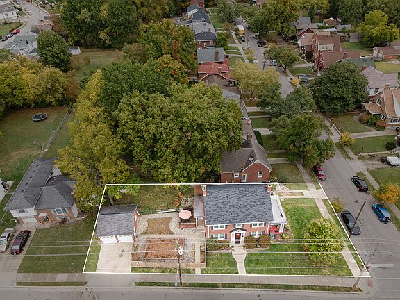 4th image of 2843 Ashland Ave