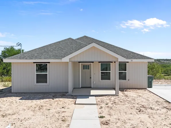 161 E Bowie St, Del Rio, TX 78840