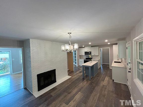 5th image of 1312 Frederick Rd