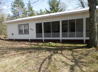 368 Oak Lake Rd, Mio, MI 48647