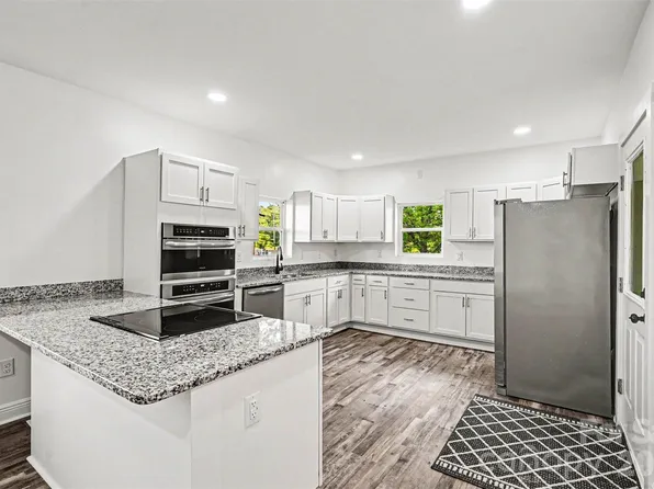 405 Aquadale Rd, Albemarle, NC 28001