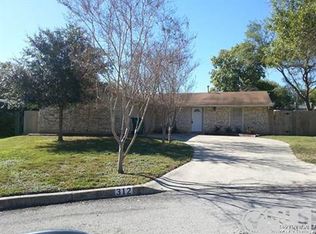 312 Mountain Shadows St, Live Oak, TX 78233