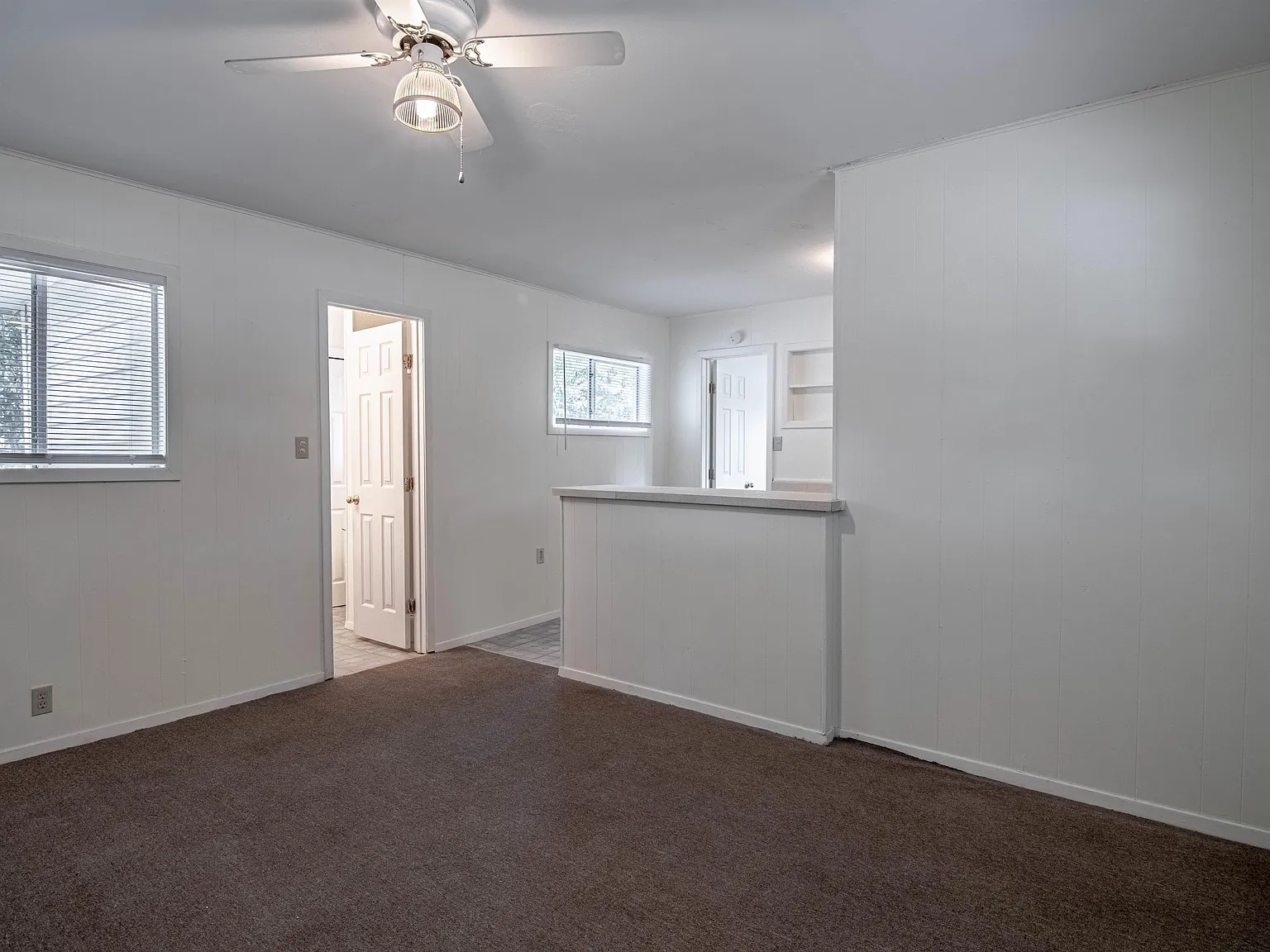 137 Lee Lane - 1 — Photo 4