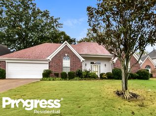 7885 Meadow Ridge Ln, Olive Branch, MS 38654