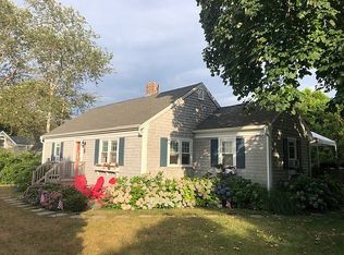 41 Oyster Pond Furlong St, Chatham, MA 02633