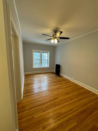 Floor plan Renovated Studio