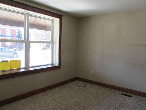 Living Room_03172015