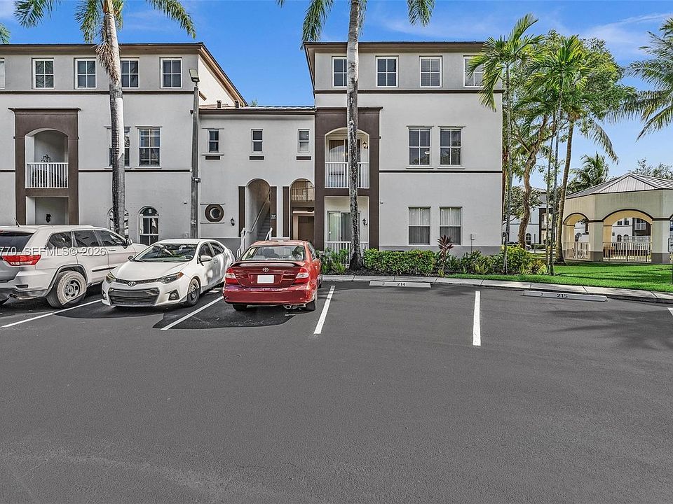 1st image of 4435 SW 160th Ave APT 215