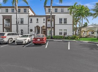 4435 SW 160th Ave APT 215, Miramar, FL 33027