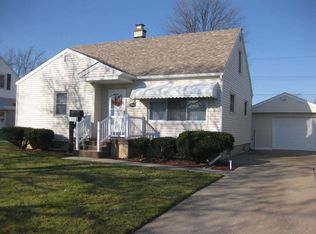 2003 33rd St, Bay City, MI 48708