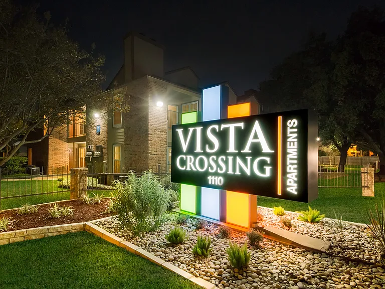 Vista Crossing — Photo 29
