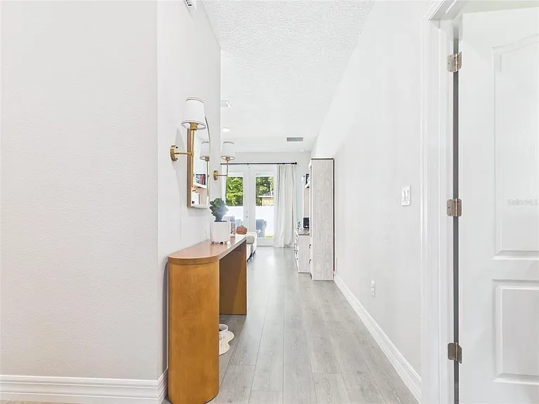 15110 SW 43rd Avenue Rd — Photo 4