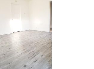 10405 S Hoover St #10407, Los Angeles, CA 90044