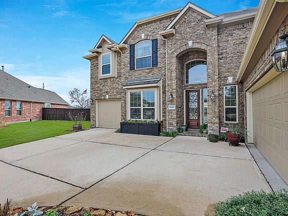 3rd image of 26211 Hudson Falls Ln