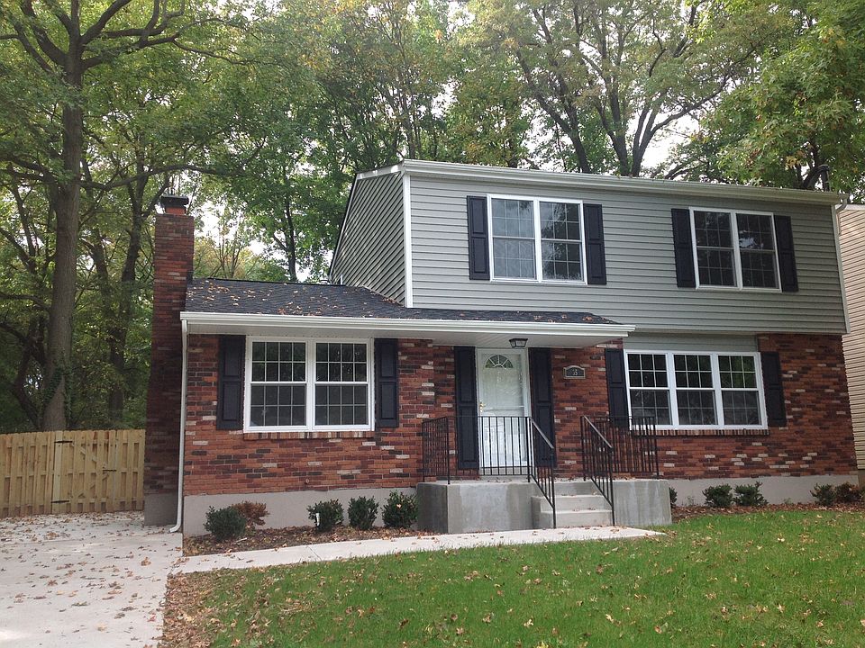 35 Melanie Front view