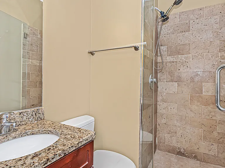 2048 W Hood Ave #3B — Photo 11