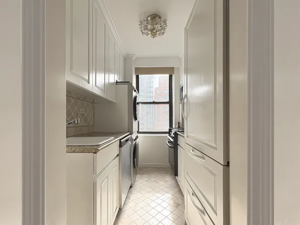 235 East 73rd Street image 1 of 8