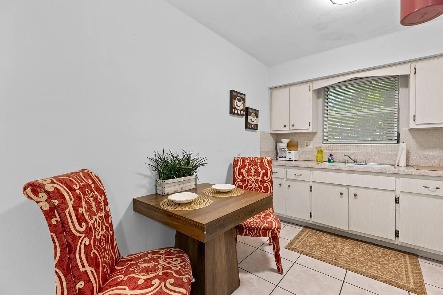1 bed, 1.0 bath, 524 sqft, $1,550 — Photo 3