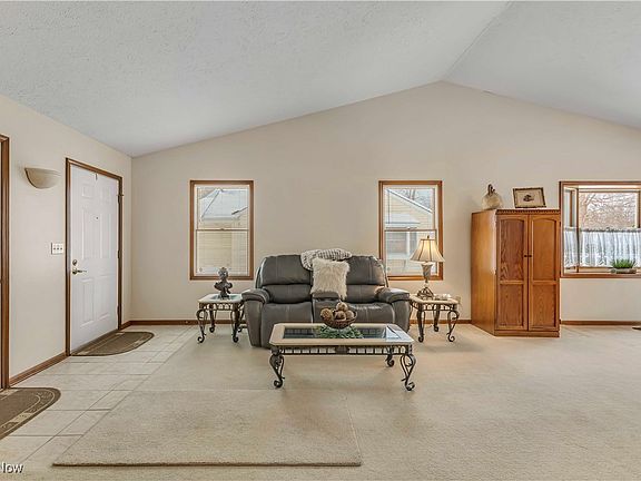 4th image of 1867 Sandalwood Dr