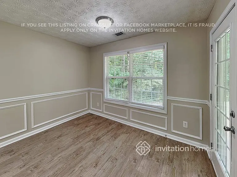 898 Kendall Park Dr — Photo 6