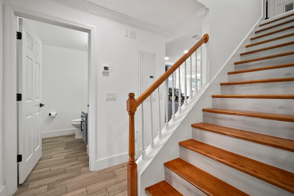Building Photo - 634 Yardarm Dr