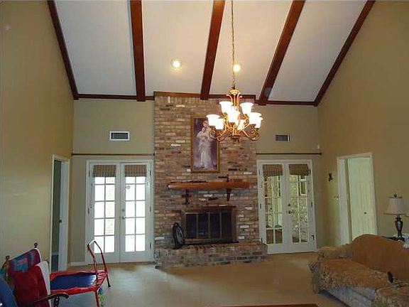 5th image of 107 Warwicke Dr