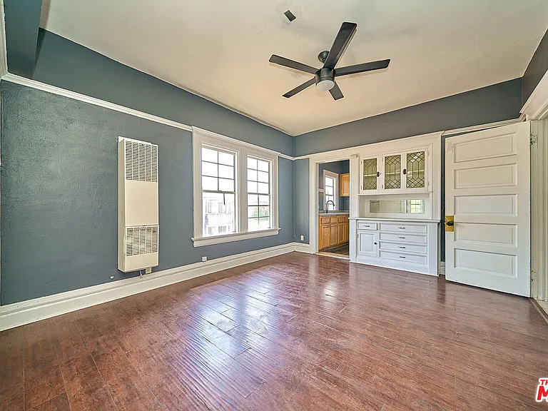 1347 Valencia St — Photo 2