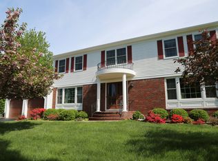 11 Trinity Pl, East Hanover, NJ 07936