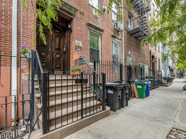 271 E 7th Street #5, New York (Manhattan), NY 10009