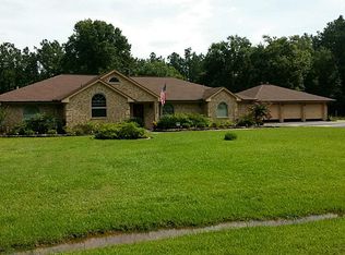 2559 Fountain View St, New Caney, TX 77357