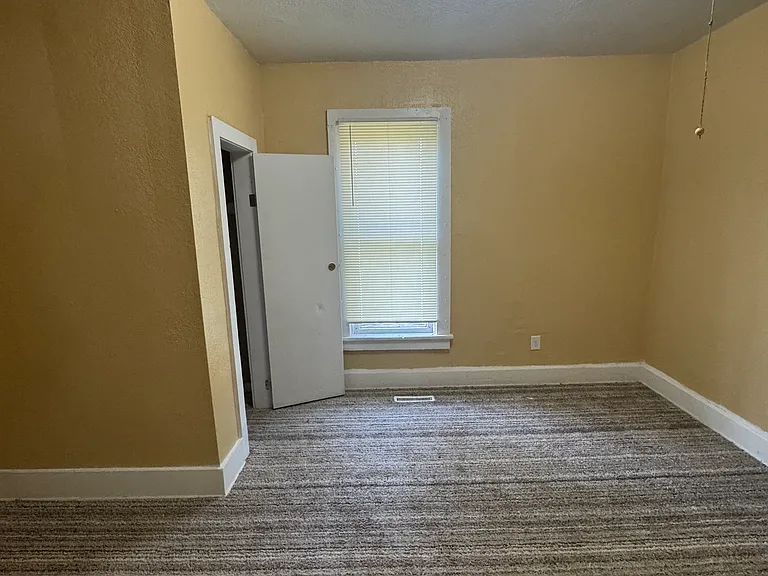 1617 Mulberry St — Photo 5