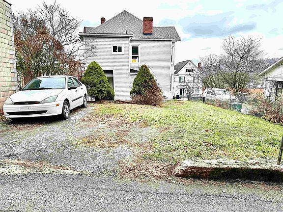 5th image of 425 Hornor Ave