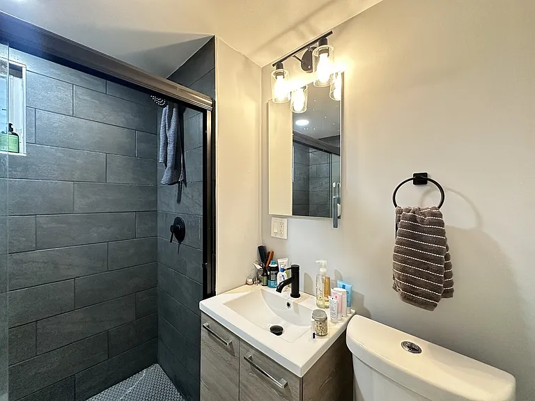1721 N Mozart St #2 — Photo 14