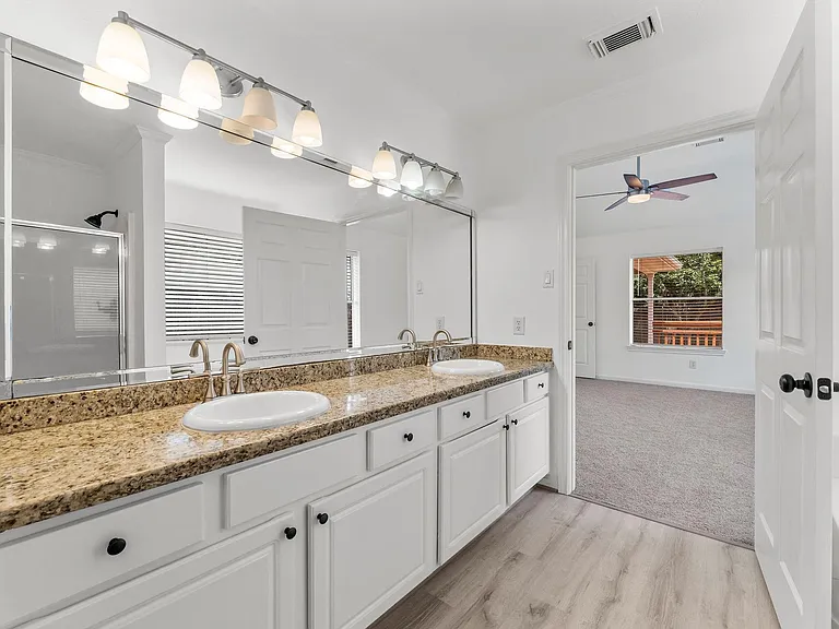 351 Fantasy Ln — Photo 19