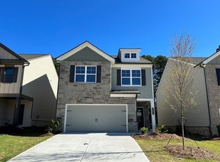 3080 Westgate Park Dr, Loganville, GA
