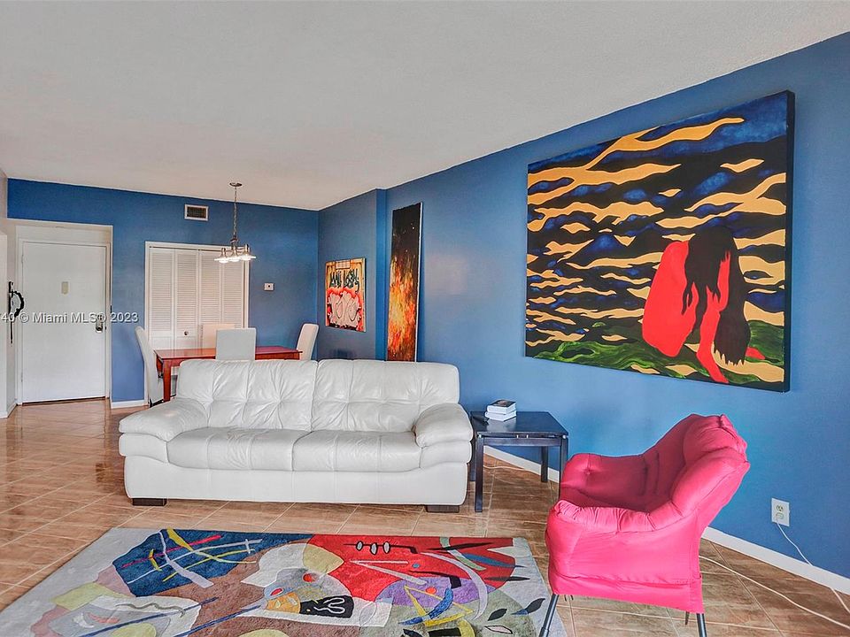 1st image of 4200 Hillcrest Dr APT 104