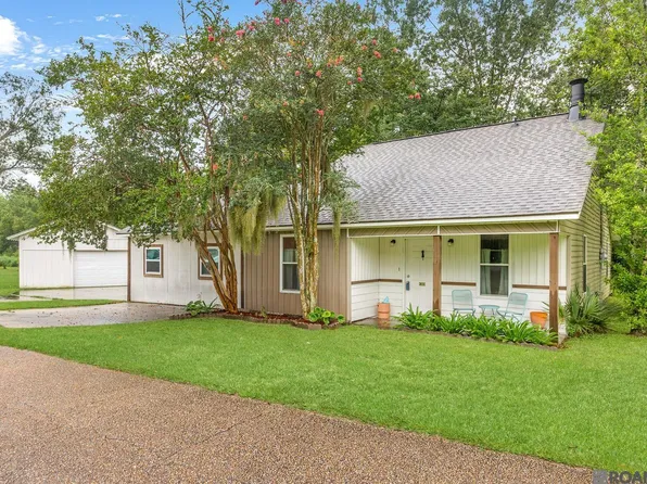 8369 Phillips Rd, Saint Amant, LA 70774